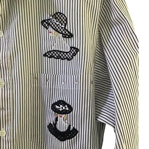 Get Lucky Blouse Embroidered Fashion Hat Deco Striped Button Down Size 14.5 - Picture 2 of 5